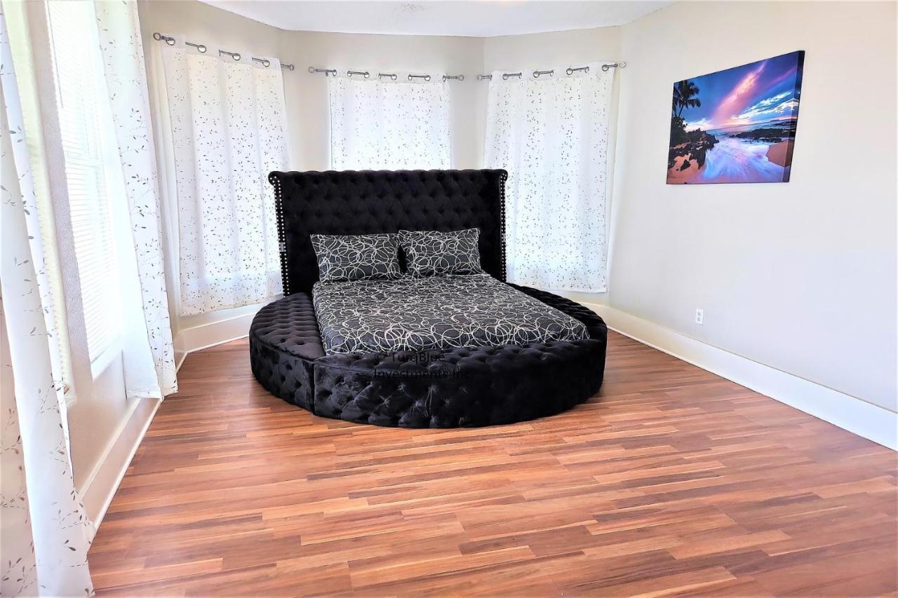 Casaazul-2605A-Couples Retreat By Beach & Pleasure Pier 1 Block Away- 2Bed 2Bath- 7 Minutes To Cruise Terminal Galveston Exterior foto